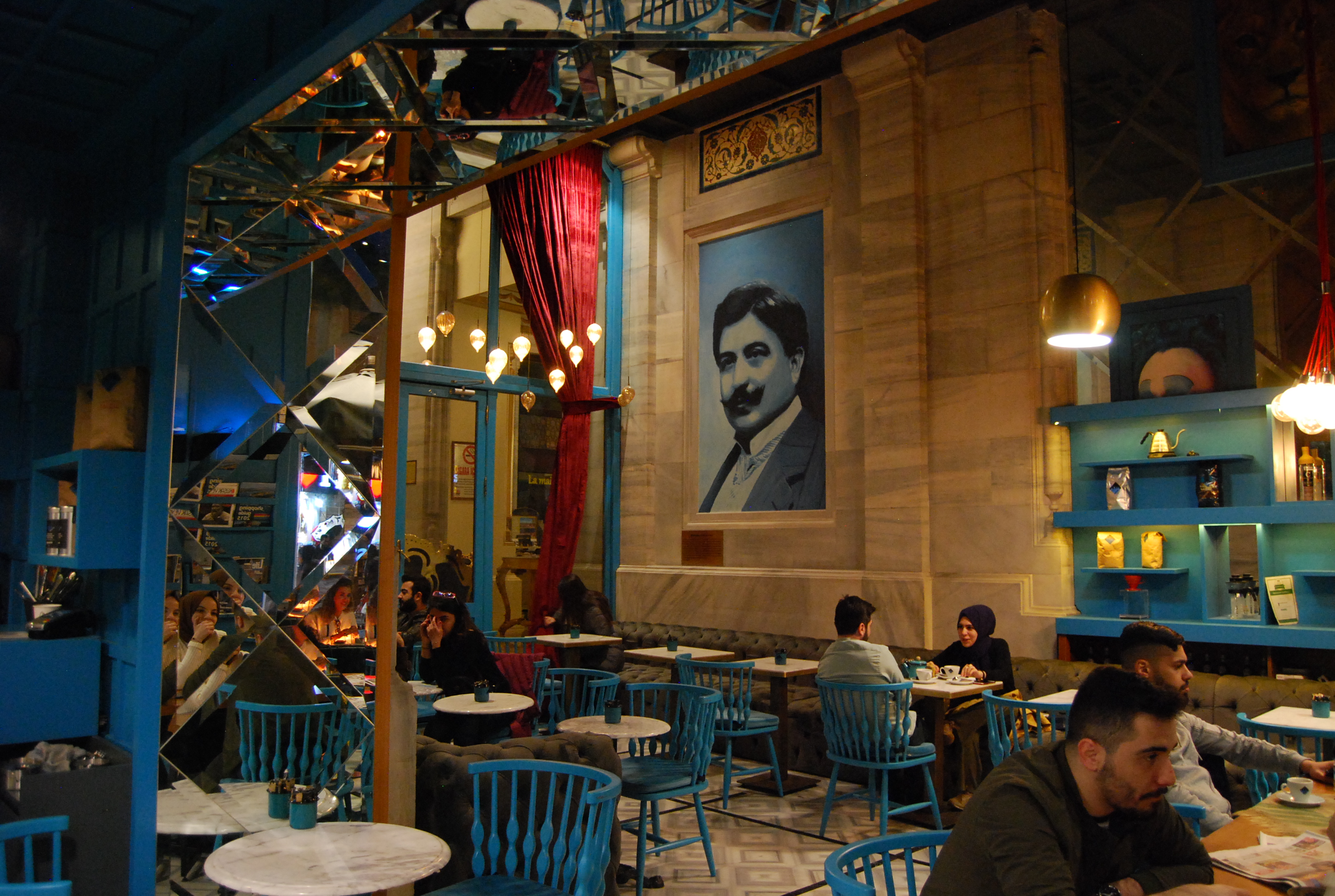 Brew Coffeeworks – Eminönü